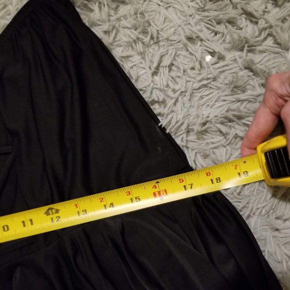 NWOT Latin skirt with handkerchief hem, size M/L - Picture 6 of 7